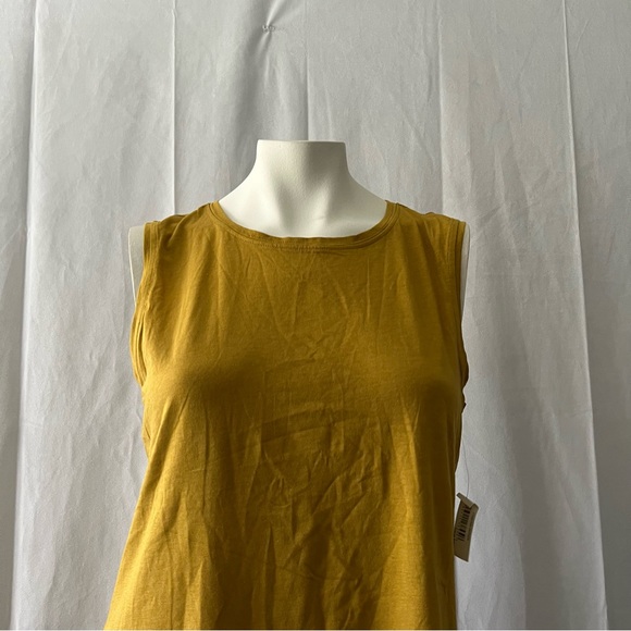 Core IO Women's Brown Green Tank Top Medium Round Neck Sleeveless Top New - Picture 3 of 12